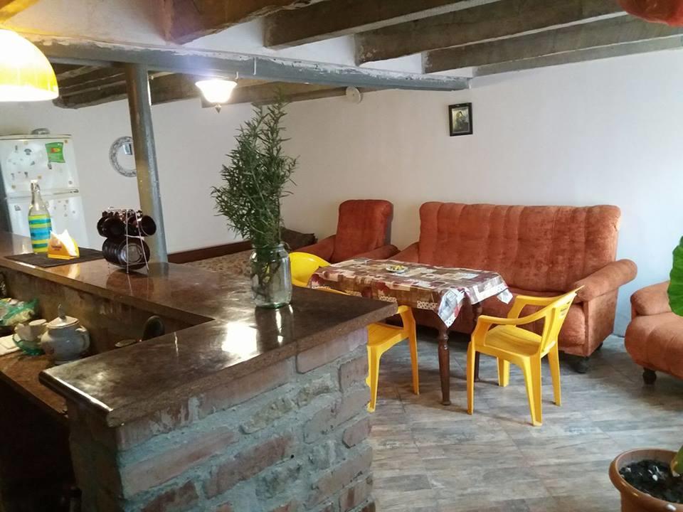 Beruka Guest House Koutaïssi Extérieur photo